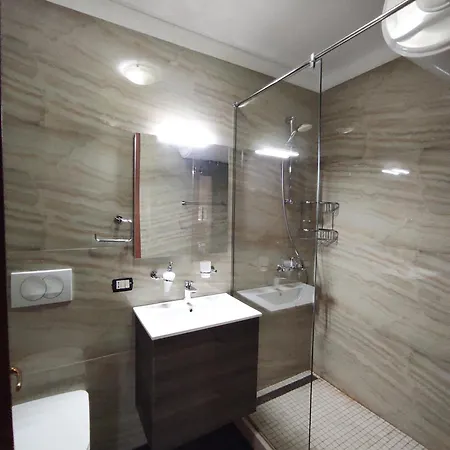 Kledia's Modern Appartement Tirana