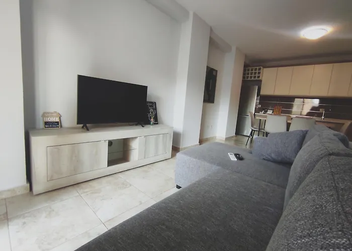 Kledia's Modern 地拉那