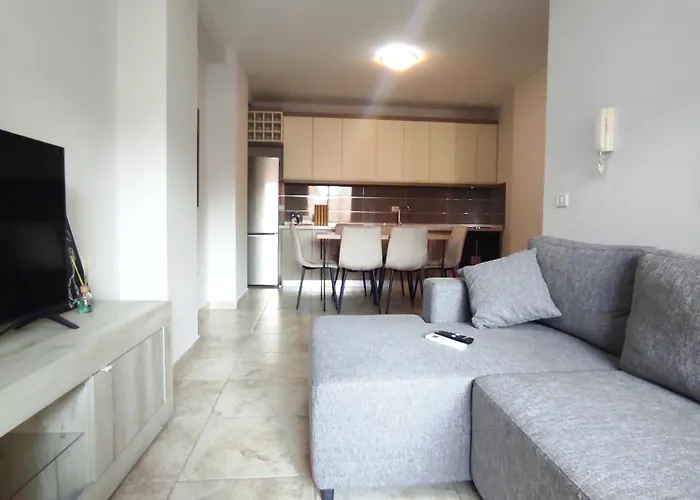 Kledia's Modern Appartamento