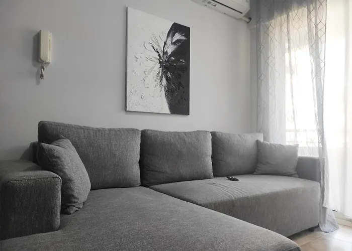 Kledia's Modern